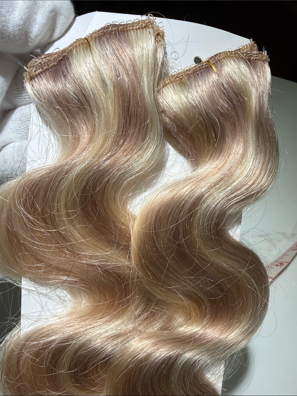 💯% 12” HUMAN Hair Clip In  Extensions, Wavy, 6 Pieces, 2” Wide, Blonde shades